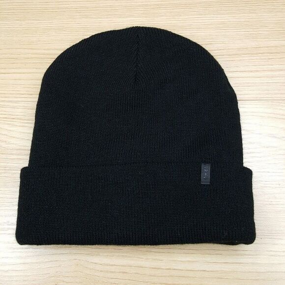 LEVI'S Beanie Hat Black Ribbed Fold Over Cuff Logo - Picture 1 of 4